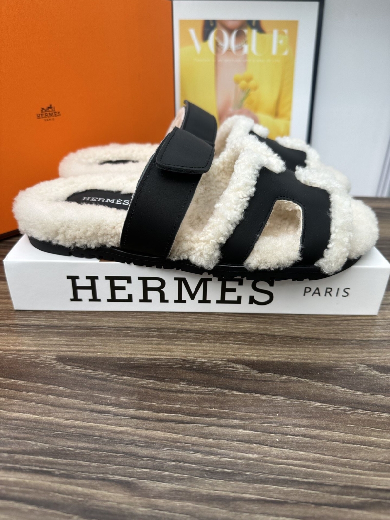 Hermes Slippers